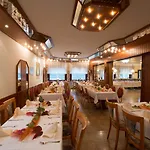 & Restaurant Krone