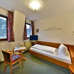 Szálloda & Restaurant Krone 3*