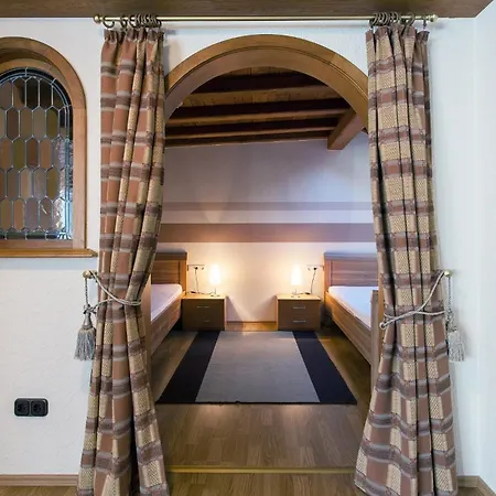 & Restaurant Krone Hotel Kestert