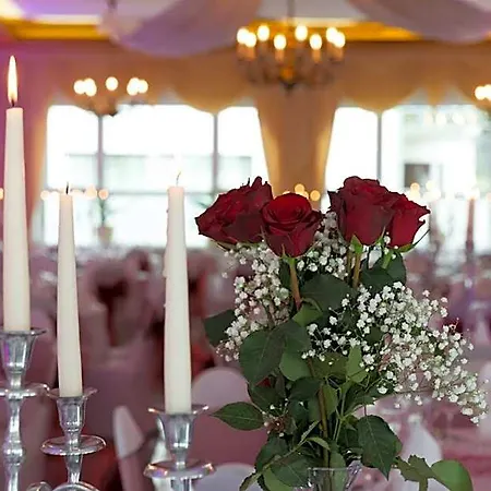 & Restaurant Krone 3*