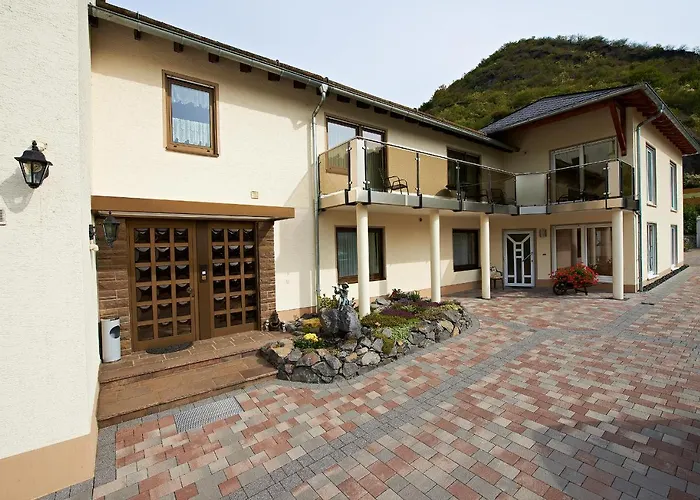 & Restaurant Krone Hotel 3*