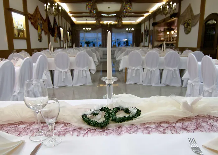 & Restaurant Krone 3* Kestert