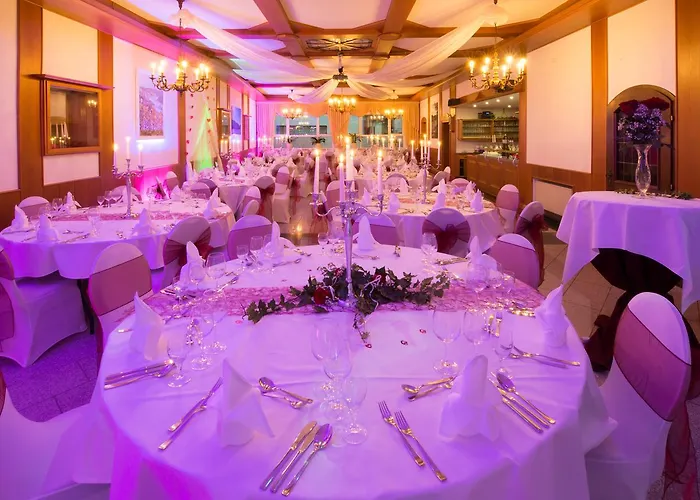 & Restaurant Krone Hotel Kestert